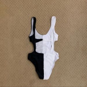 Unique Half n Half boohoo one piece bathing suit